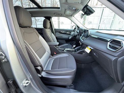 New 2026 Chevrolet TrailBlazer LT w/ LT Cold Weather Package image 24