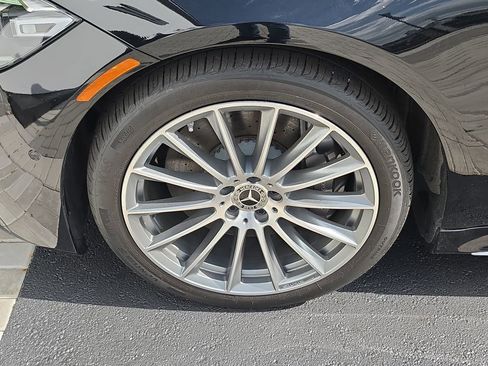 Used 2023 Mercedes-Benz S 580 4MATIC Sedan w/ AMG Line image 10