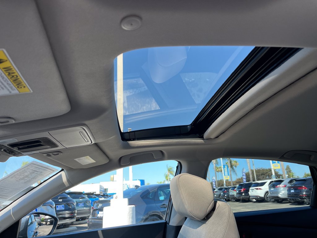 Certified 2023 Honda Accord EX image 17