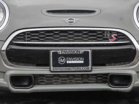 Used 2019 MINI Cooper S w/ Signature Upholstery Package image 7