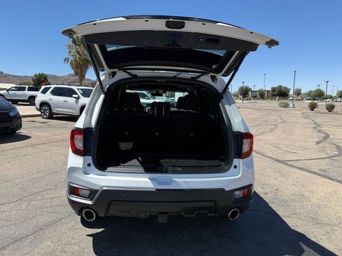 Certified 2025 Honda Passport TrailSport image 41