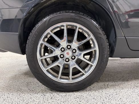 Used 2014 Cadillac SRX Premium image 16