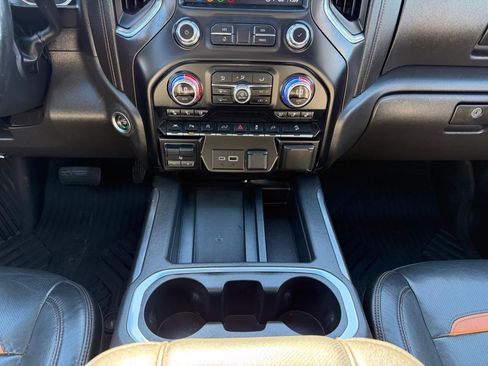 Used 2021 GMC Sierra 1500 AT4 w/ AT4 Value Package image 41
