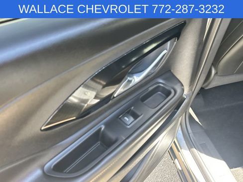 Used 2023 GMC Terrain AT4 w/ Tech Package AWD/4WD image 12