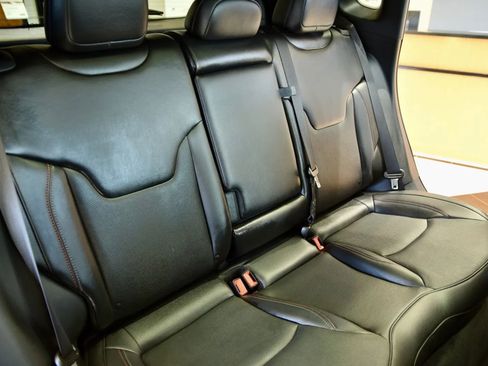 Used 2023 Jeep Compass Trailhawk w/ Trailhawk Elite Group image 25