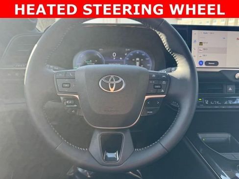 Certified 2025 Toyota Crown Signia AWD/4WD image 25