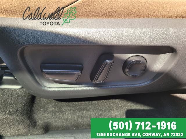 Certified 2025 Toyota 4Runner Limited AWD/4WD image 12