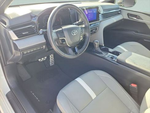 Certified 2025 Toyota Camry SE w/ Convenience Package FWD image 11
