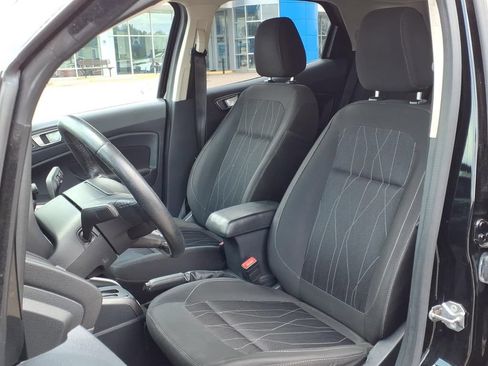 Used 2020 Ford EcoSport SE w/ SE Convenience Package FWD image 2
