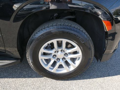 Used 2021 Chevrolet Tahoe LT AWD/4WD image 33