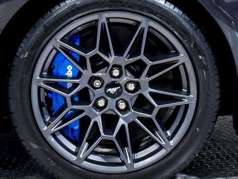Used 2024 Ford Mustang GT Premium w/ GT Performance Package RWD image 16