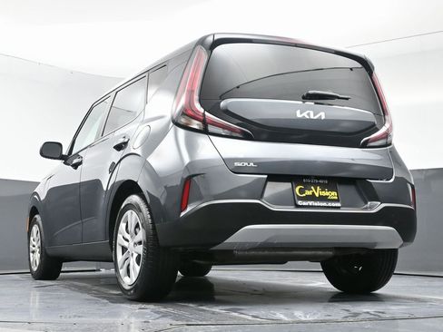 Used 2023 Kia Soul LX image 47