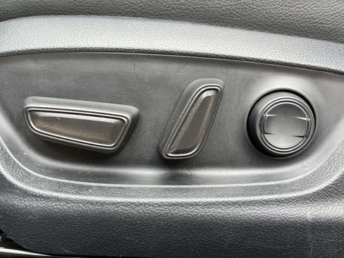 Used 2024 Toyota Camry XSE FWD image 23