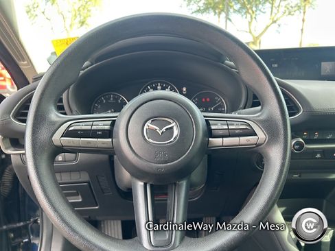Used 2020 MAZDA MAZDA3 Sedan image 18