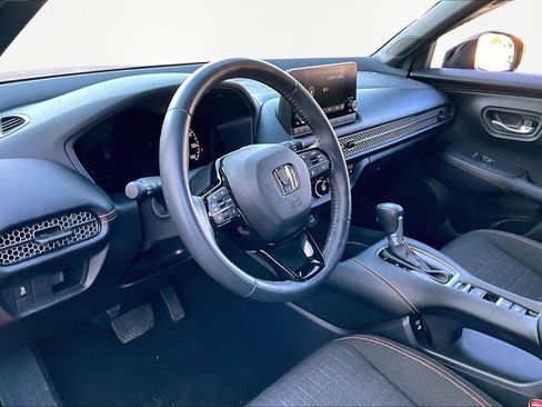 Used 2024 Honda HR-V Sport image 14