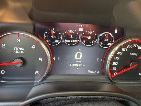 Used 2016 GMC Yukon Denali w/ Open Road Package RWD image 32