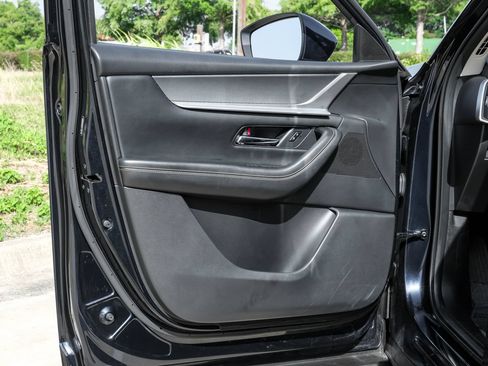 Used 2024 MAZDA CX-90 3.3 Turbo w/ Preferred Package AWD/4WD image 43