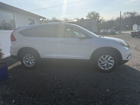 Used 2015 Honda CR-V EX image 2