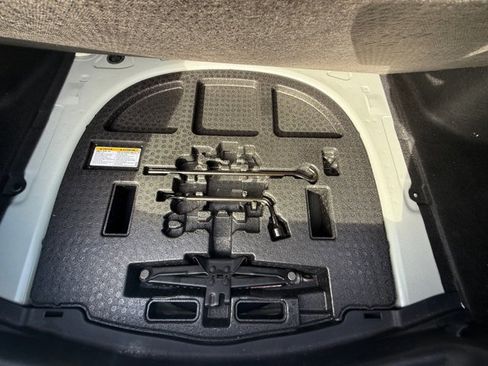 Certified 2023 Toyota Camry XLE image 29