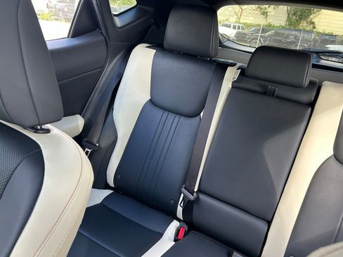 Used 2022 Lexus NX 250 FWD image 13
