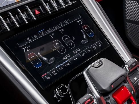 Used 2019 Lamborghini Urus image 29