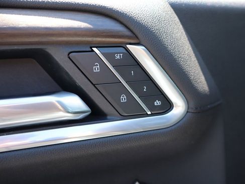 Used 2026 Chevrolet Silverado 1500 High Country w/ High Country Premium Package AWD/4WD image 13