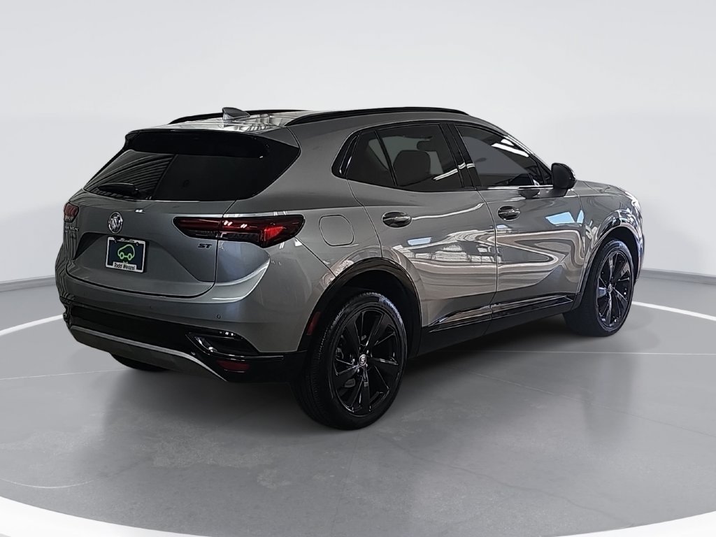Certified 2023 Buick Envision Essence w/ Sport Touring Package AWD/4WD image 3