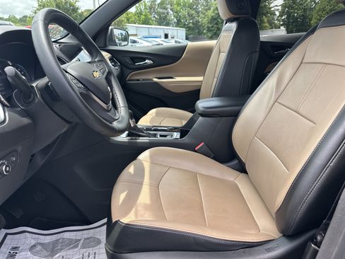Used 2023 Chevrolet Equinox Premier FWD image 10
