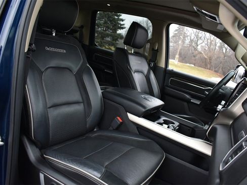 Used 2019 RAM 1500 Laramie image 29