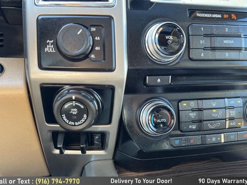 Used 2016 Ford F150 Lariat w/ Equipment Group 502A Luxury AWD/4WD image 24