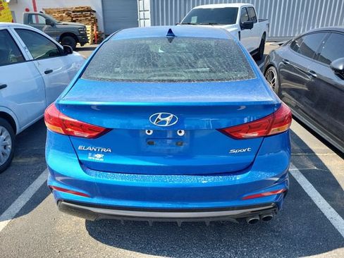 Used 2018 Hyundai Elantra Sport FWD image 5