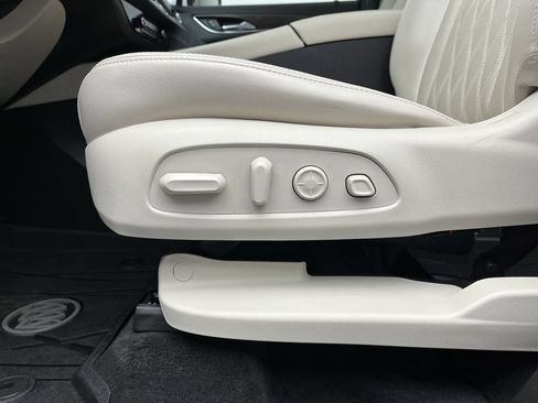 Certified 2023 Buick Enclave Avenir w/ Trailering Package, 5000 lbs. AWD/4WD image 13