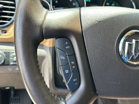 Used 2017 Buick Enclave Leather FWD image 31