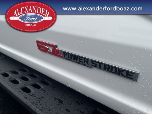 New 2025 Ford F250 Lariat w/ Lariat Ultimate Package image 9