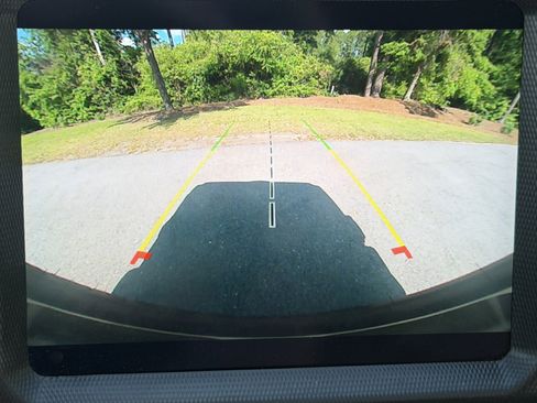 Used 2023 Jeep Wrangler Sahara w/ LED Lighting Group AWD/4WD image 15