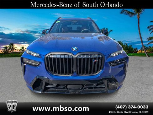 Used 2025 BMW X7 M60i w/ Executive Package image 21