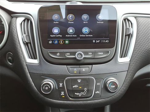 Used 2023 Chevrolet Malibu LS image 19