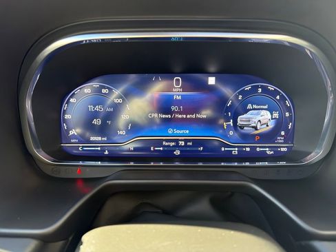 Used 2022 Chevrolet Tahoe High Country image 16