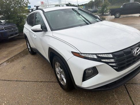 Used 2022 Hyundai Tucson SEL FWD image 9