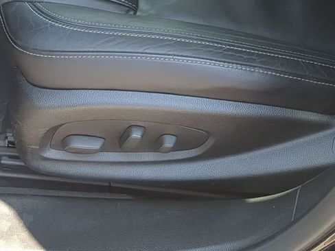 Used 2015 Buick LaCrosse Leather FWD image 16