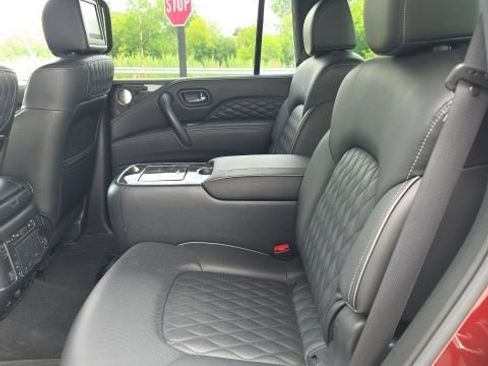 Used 2021 INFINITI QX80 Sensory w/ All-Season Package AWD/4WD image 8
