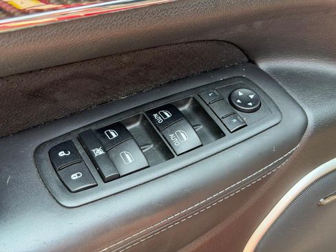 Used 2018 Jeep Grand Cherokee SRT w/ Trailer Tow Group IV AWD/4WD image 15