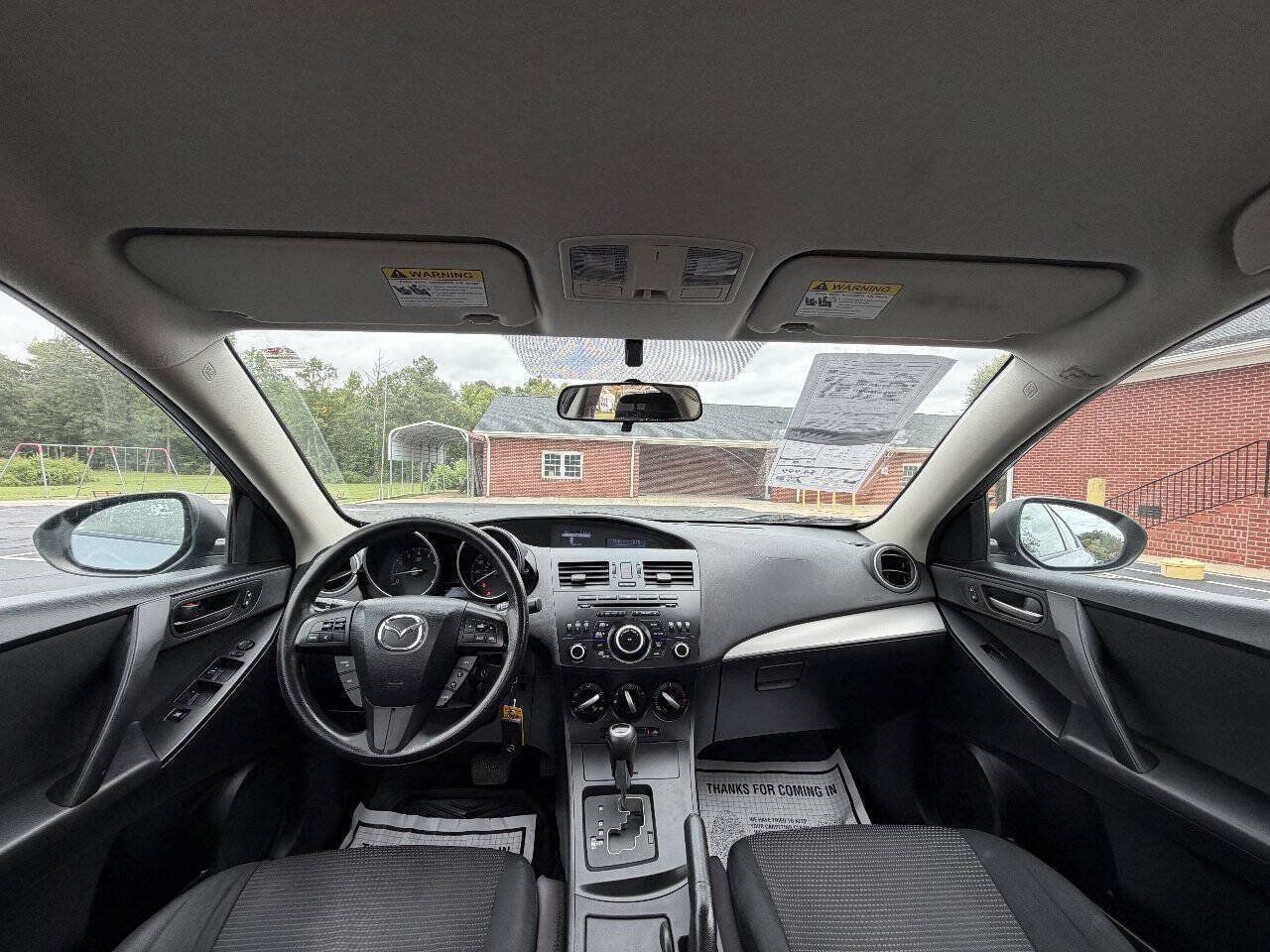 Used 2013 MAZDA MAZDA3 i Sport FWD image 14