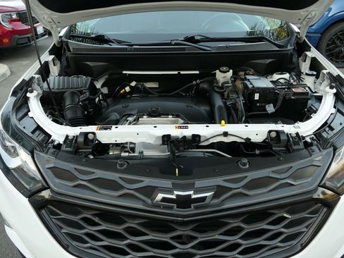 Used 2020 Chevrolet Equinox Premier w/ Premier Redline Edition image 31