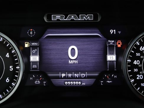 Used 2021 RAM 1500 Laramie w/ Sport Appearance Package AWD/4WD image 11