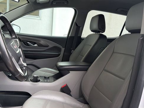Used 2019 GMC Terrain SLT w/ Preferred Package FWD image 6