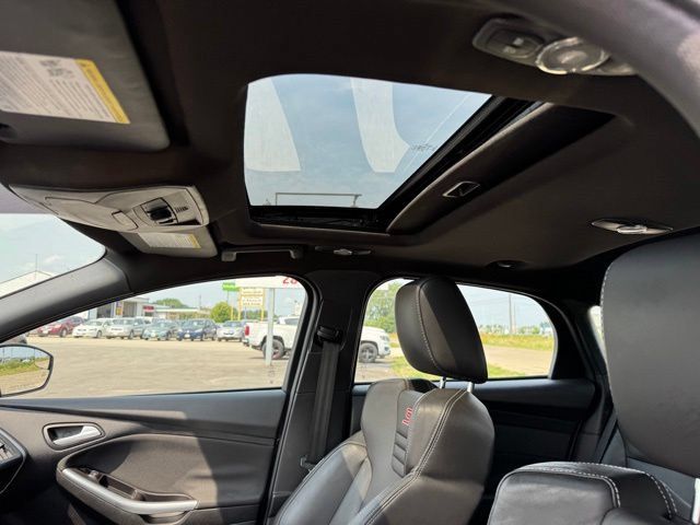 Used 2013 Ford Focus ST FWD image 7