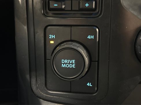 Used 2022 Ford F150 XLT w/ Equipment Group 302A High image 32