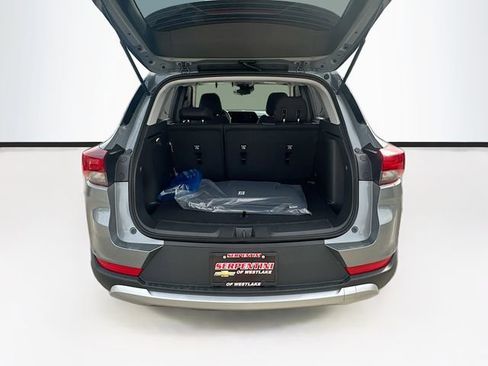 New 2026 Chevrolet TrailBlazer LT FWD image 25