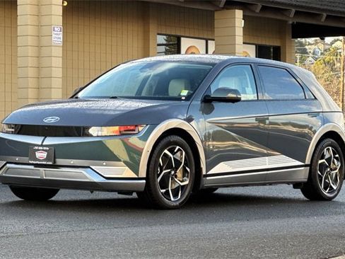 Used 2024 Hyundai Ioniq 5 Limited image 11